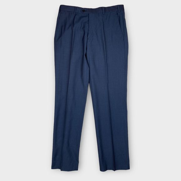 Armani Collezioni Men's M Line Navy Pinstriped Suit 2 Button Wool 2pc - 40R, 32W - Picture 11 of 15